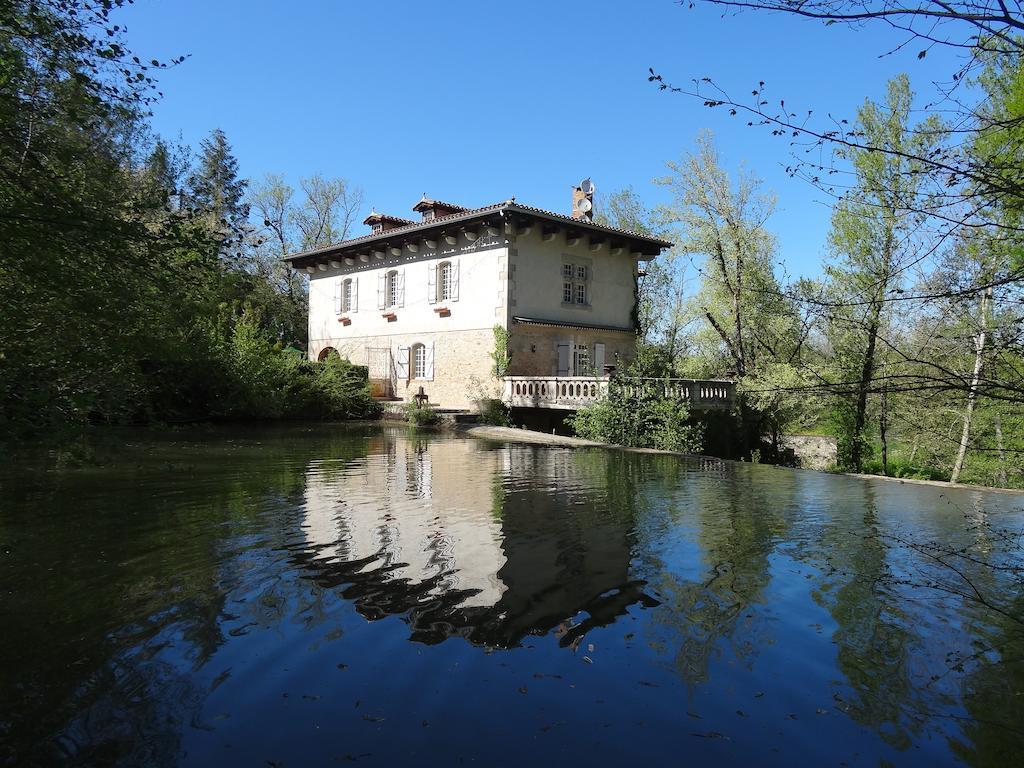 Hostellerie Restaurant Les Gorges De L'Aveyron Bruniquel Bagian luar foto